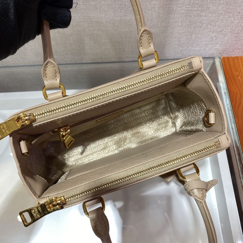 Pra*a top handle bags